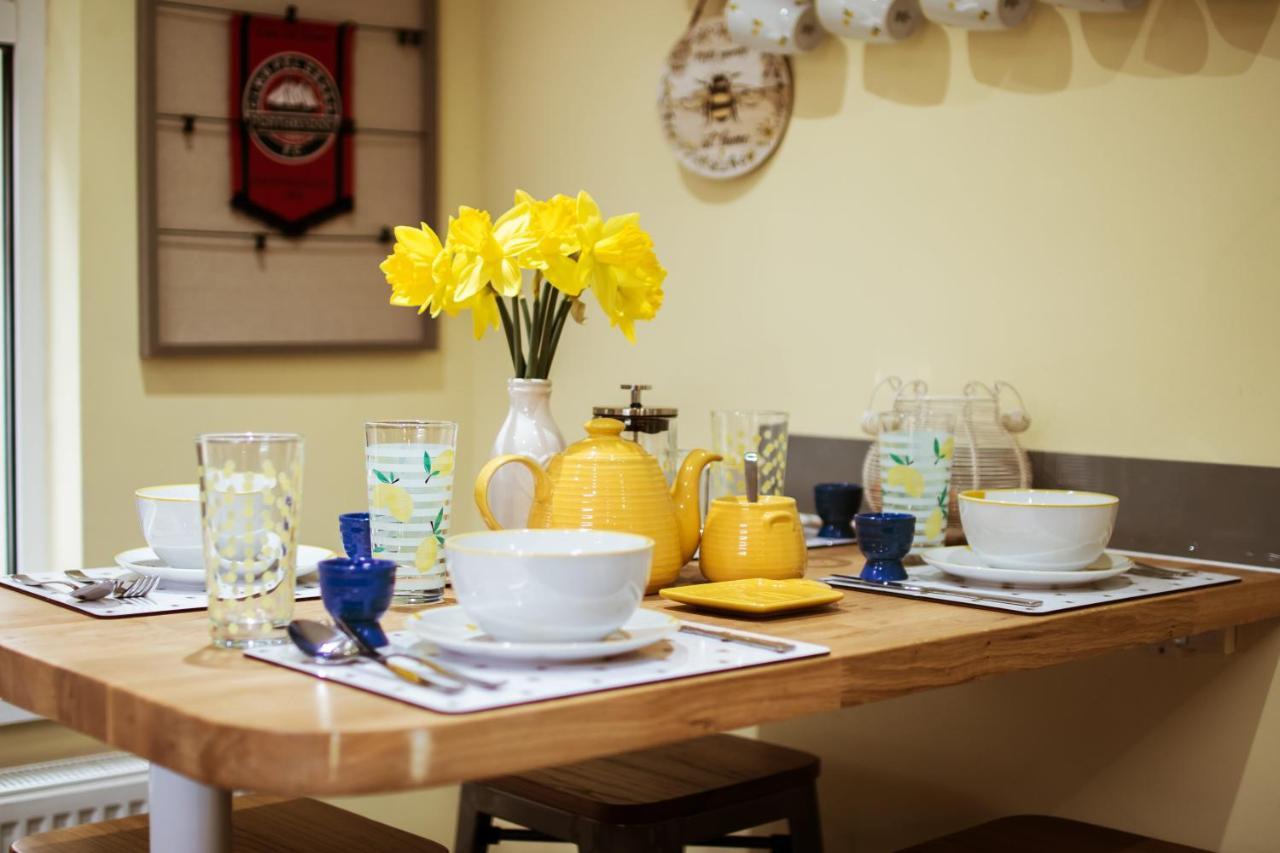 Cosy, Coastal Cottage In Snowdonia Харлех Екстериор снимка